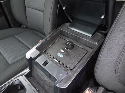 Ford Cargo Organization VLB5Z-9906202-A