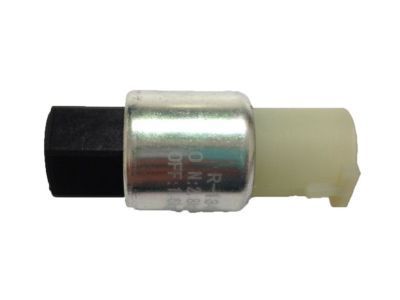 Lincoln Continental HVAC Pressure Switch - F6RZ-19E561-AA