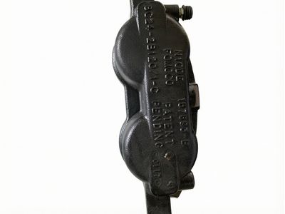 2008 Ford E-350/E-350 Super Duty Brake Caliper - 8C2Z-2B120-CR