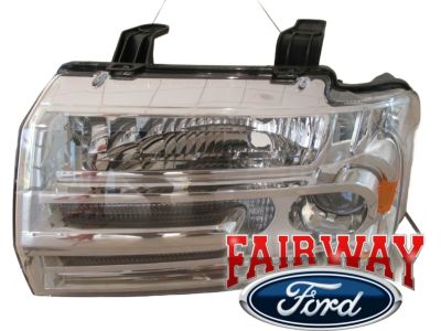 Lincoln Navigator Headlight - AL7Z-13008-B
