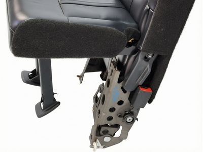 Ford 7L1Z-7863840-C
