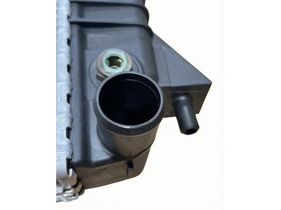 2004 Ford Taurus Radiator - 2F1Z-8005-BA