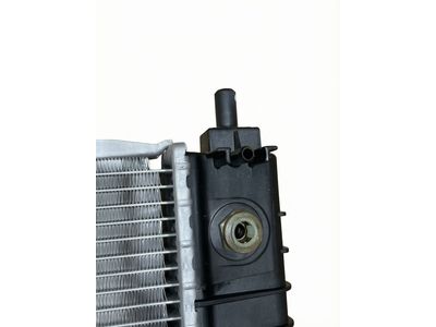 2004 Ford Taurus Radiator - 2F1Z-8005-BA