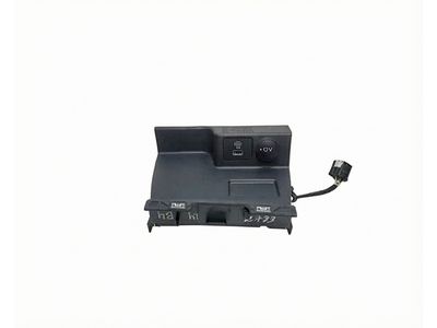 Ford LJ6Z-7806202-BA