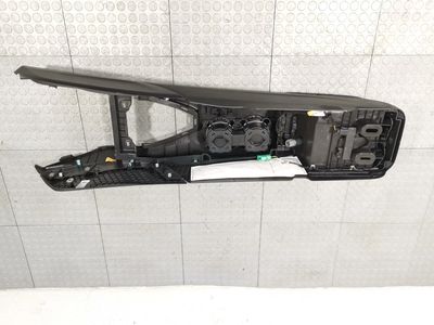 Ford PR3Z-6306024-AD