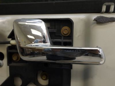 Ford 2L1Z-7824630-AA