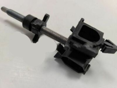 Ford F37Z-13032-B Screw