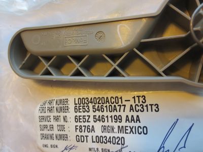 Lincoln 6E5Z-5461199-AAA