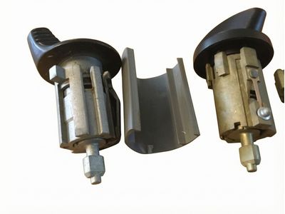 Ford F3DZ-11582-A
