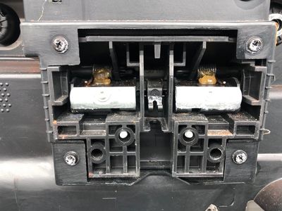 Ford HC3Z-2627407-LA