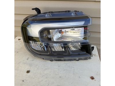 2022 Ford Maverick Headlight - NZ6Z-13008-B