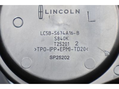 Lincoln LC5Z-78045A76-AP