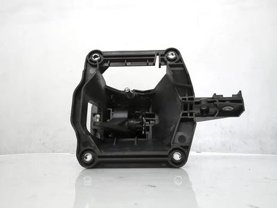 Ford MB3Z-7210-V