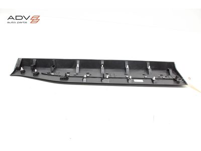 R2TZ-5820879-A Ford Door Outside Moulding Product Photo 2 of 4
