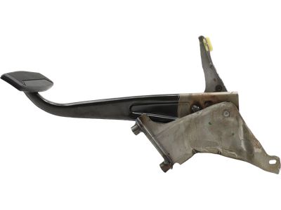 Ford HC3Z-2455-M Pedal And Bracket Assembly HC3Z-2455-M Ford Pedal And Bracket Assembly Product Photo 1 of 4