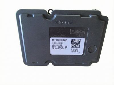 Ford 8L1Z-2C219-D