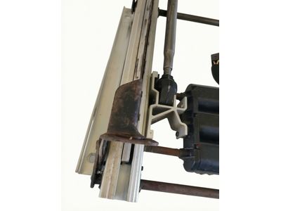 Ford 1L5Z-3561711-AA