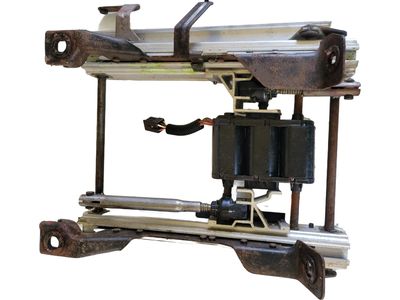 Ford 1L5Z-3561711-AA