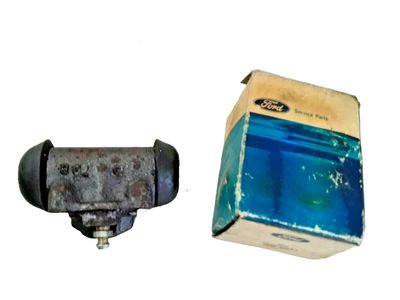 Ford Granada Wheel Cylinder - D1AZ-2262-A