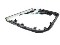 Ford LC5Z-00817-AD Retainer Ford LC5Z-00817-AD Retainer