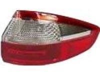 Ford D2BZ-13404-B Rear Stop And Flasher Lamp Assembly