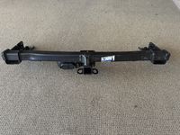 Ford MB5Z-17D826-A Trailer Hitch Receiver Ford MB5Z-17D826-A Trailer Hitch Receiver